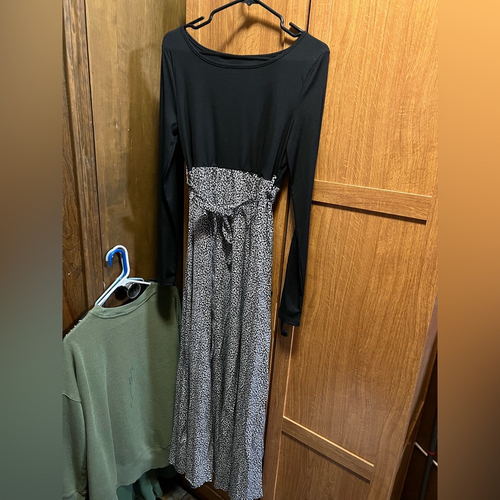 Elegant Black and White Women's Dress